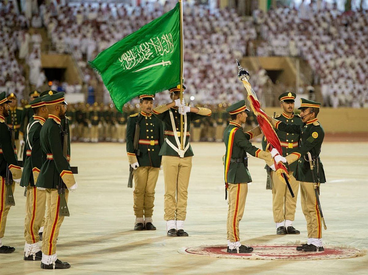 نظام الكليات العسكرية السعودية
