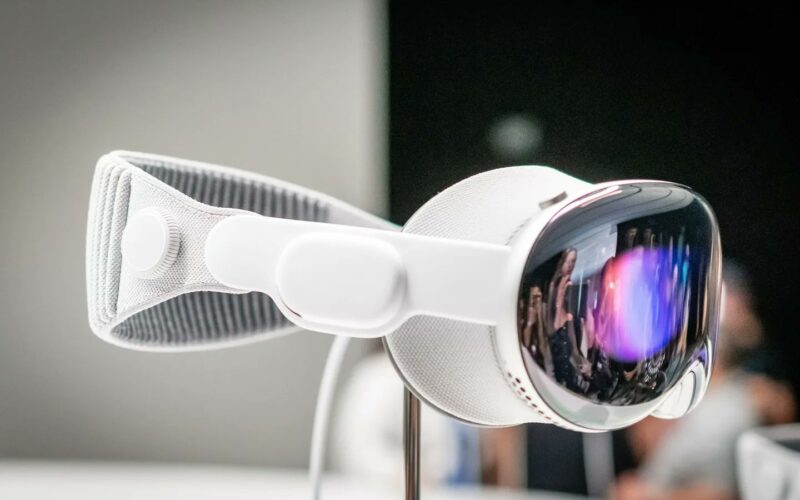 نظارة ابل الجديدة Apple Vision Pro