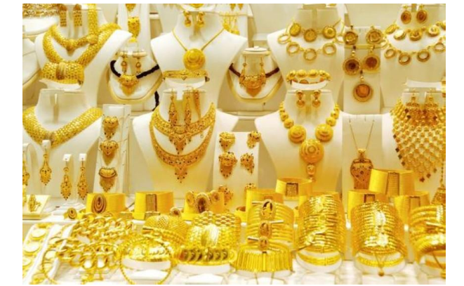  "الذهب يتألق في مصر": ارتفاع مفاجئ في أسعار المعدن النفيس بتعاملات الخميس