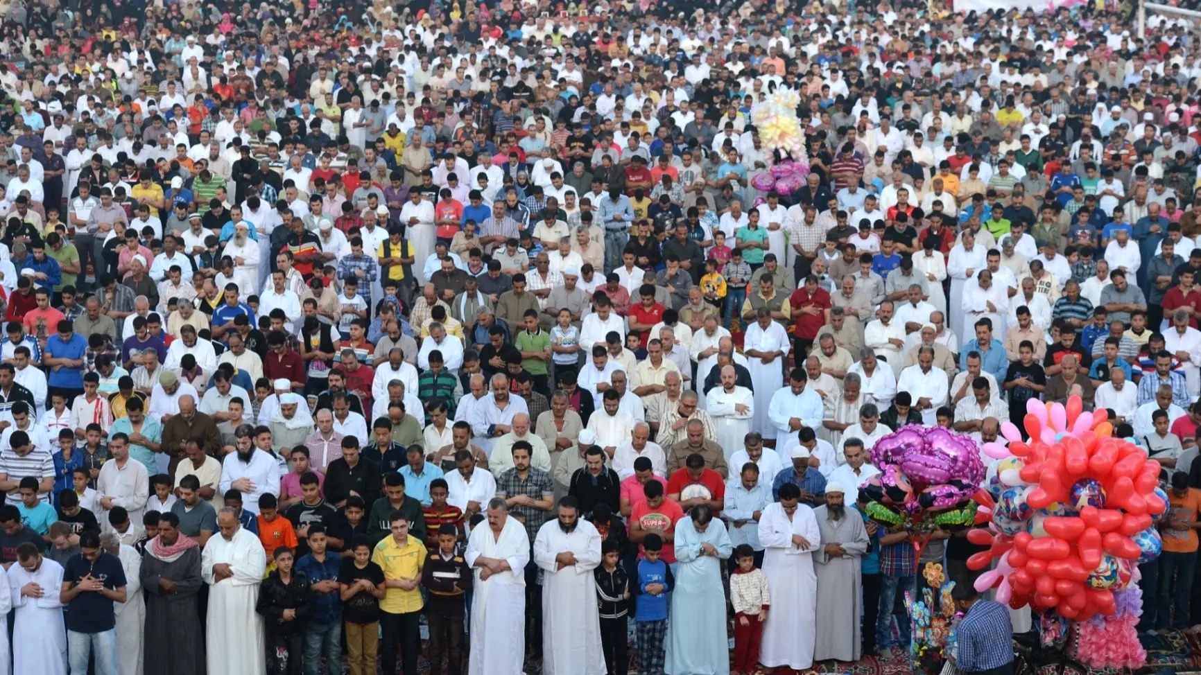 موعد صلاة العيد في القاهرة والجيزة وجميع محافظات مصر